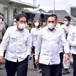Gubernur Sumatera Utara (Sumut) Edy Rahmayadi mendampingi Menteri Agraria dan Tata Ruang/Kepala Badan Pertanahan Nasional Sofyan Djalil menghadiri acara Penyerahan Sertifikat Sport Centre dan Sertifikat Hasil Penyelesaian Eks-HGU PTPN-II, serta Sertifikat Program Strategis di Aula Tengku Rizal Nurdin, Rumah Dinas Gubernur Sumut, Jalan Jenderal Sudirman 41 Medan, Selasa (28/12/2021).