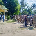 Tim Gabungan yang terdiri dari Satuan Polisi Pamong Praja (Satpol-PP), Dinas Perindustrian dan Perdagangan (Perindag), Dinas Kominfo, Dinas Perhubungan (Dishub) dan beberapa OPD lain, termasuk pihak kecamatan dan desa melakukan apel kesiapan di belakang Kantor Camat Sei Rampah,sebelum menertibkan para pedagang Pekan Lelo.