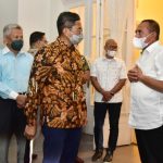 Gubernur Sumatera Utara (Sumut) Edy Rahmayadi menerima kunjungan Wakil Menteri (Wamen) Badan Usaha Milik Negara (BUMN) Pahala Nugraha Mansury di Rumah Dinas Gubernur, Jalan Sudirman Nomor 41 Medan, Jumat (4/2) malam.