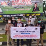 Ketua PWI Tapsel-Sidempuan Sukri Falah Harahap bersama rombongan tiba di Bandara Halouleo, Kendari, pada Senin, (7/2) kamarin.