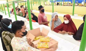 Pemkab Sergai menggelar pasar murah di Pasar Rakyat Sei Rampah dan Teluk Mengkudu, Kamis (17/2/2022).