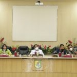 Bupati Sergai Darma Wijaya (dua dari kiri) memimpin FGD, membahas penyelesaian penguasaan tanah dalam kawasan hutan (PPTKH) di Kabupaten Sergai.