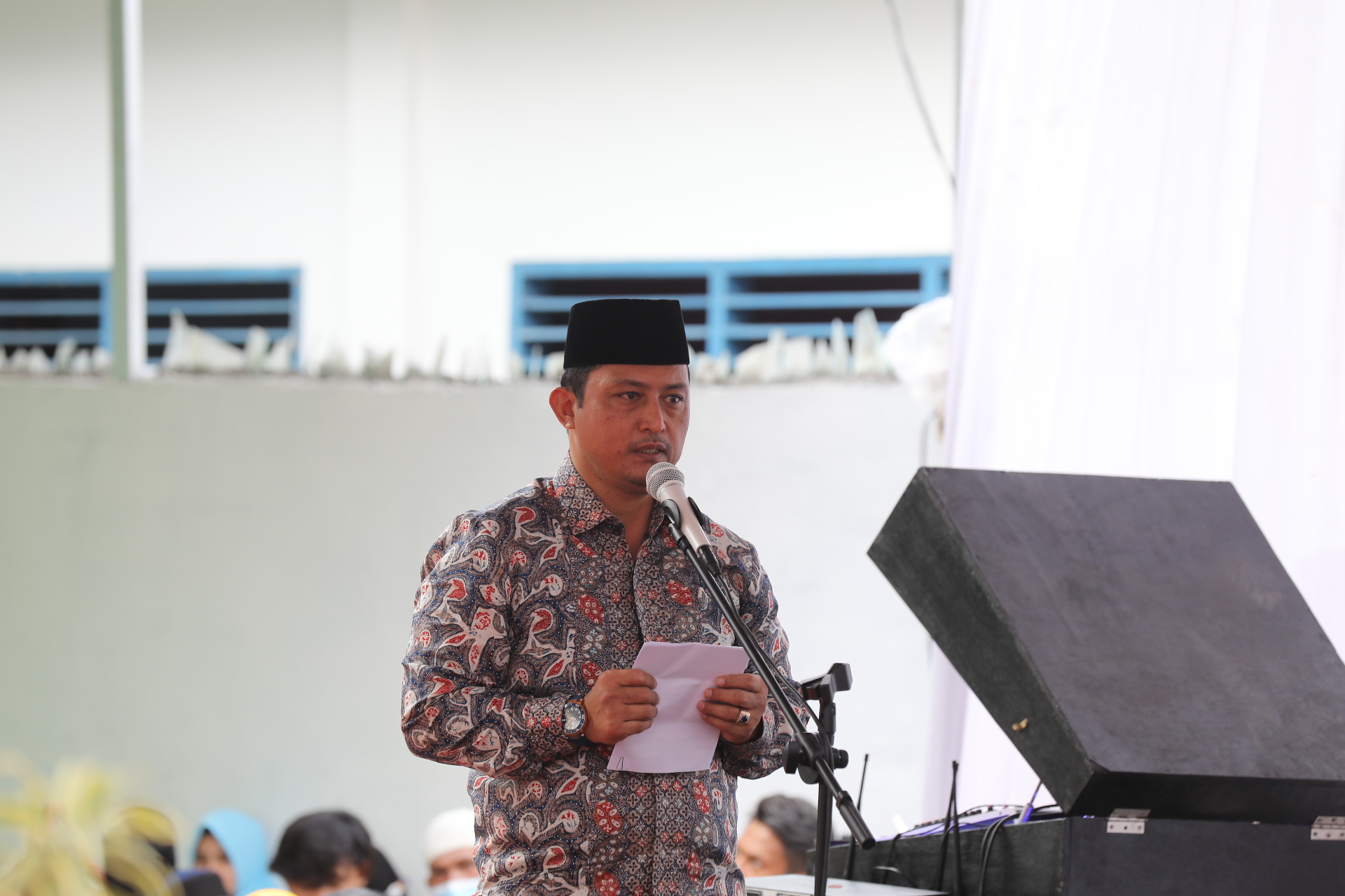 Wakil Gubernur (Wagub) Sumatera Utara (Sumut) Musa Rajekshah menghadiri sekaligus meresmikan Musala Al-Musannif di Kantor Desa Sampali, Kecamatan Percut Seituan, Kabupaten Deliserdang, Kamis (3/3)