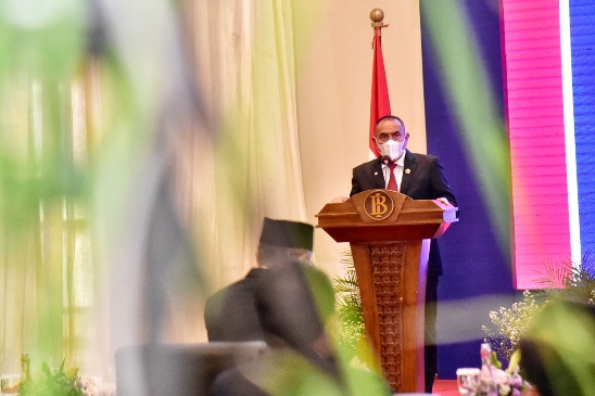 Gubernur Sumatera Utara (Sumut) Edy Rahmayadi menghadiri upacara Pengukuhan Kepala Perwakilan Bank Indonesia Provinsi Sumut Doddy Zulverdi di Kantor Perwakilan Bank Indonesia, Jalan Balaikota Medan, Jumat (18/3/2022).