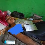 Ibu Kimariah Pulungan yang terkulai lemah di tempat pembaringannya karena sakit kanker payudara yang dideritanya sudah dua tahun.