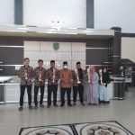 Plt.Bupati PadangLawas ( Palas ). drg.H.Ahmad Zarnawi Pasaribu Cht.MM,M.Si Foto bersama dengan para khafilah calon utusan Provsu MtqN di Kalsel , Selasa (29/03/2022) di ruangan Kantor SKPD terpadu.