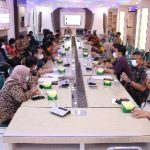 Plt Kepala Dinas Komunikasi dan Informatika (Diskominfo) Provinsi Sumatera Utara (Sumut) Kaiman Turnip membuka Forum Organisasi Perangkat Daerah (OPD) Diskominfo Sumut, yang bertempat di Aula Transparansi Diskominfo Sumut, Jalan HM Said Nomor 27, Kamis (31/3)