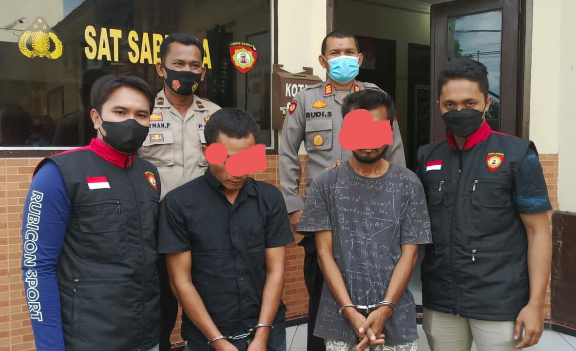 Dua terduga pengedar sabu di kawasan Kelurahan Ujung Padang, Sidimpuan Selatan, berhasil diringkus Tim PRC Sat