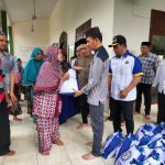Dewan Pengurus Provinsi (DPP) Ikatan Keluarga Alumni Pendidikan Tinggi Kepamongprajaan (IKAPTK) Sumatera Utara (Sumut) menggelar bakti sosial bagi anak yatim dan kaum dhuafa di wilayah Medan dan Deliserdang, Jumat (15/4). Kegiatan tersebut dipimpin langsung Ketua DPP IKAPTK Sumut Faisal Arif Nasution bersama para pengurus lainnya