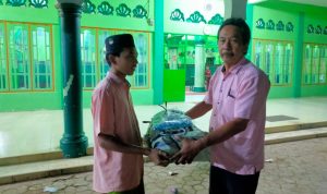 Bantuan Gema Ramadhan DPP IKANAS didistrubusikan oleh Pengurus harian DPC IKANAS Palas ke 50 Masjid yang tersebar di 17 Kecamatan se Kabupaten Palas.