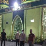 Personel  melaksanakan patroli di Mesjid Mesjid Nurul Ikhlas.