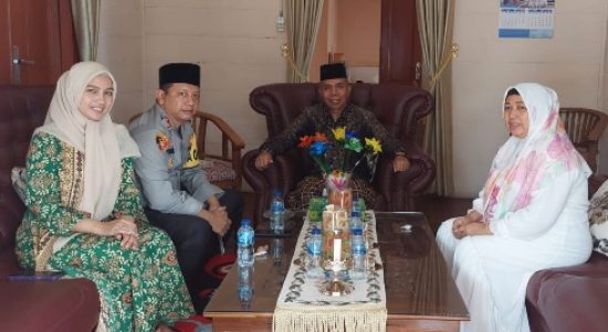 Suasana pertemuan silaturrahim Kapolres AKBP. Dwi Prasetyo Wibowo, S.I.K dengan Ketua PCNU Kota Padangsidimpuan, H. Misbahuddin Nasution, SH, SPN MKN.