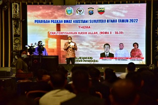 Gubernur Sumatera Utara (Sumut) Edy Rahmayadi menghadiri perayaan Paskah Umat Kristiani Sumut Tahun 2022 di Gereja Bethel Indonesia (GBI) Jalan Jamin Ginting Medan, Selasa (10/5/2022)
