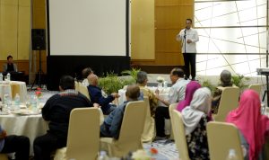 Penjabat (Pj) Sekretaris Daerah Provinsi Sumatera Utara (Sumut) Afifi Lubis menghadiri Silaturahmi sekaligus Halal bihalal dengan para Pejabat Purna Tugas Pemerintah Provinsi Sumut di Ballroom Hotel Aryaduta Jalan Kapten Maulana Lubis Medan, Rabu (25/5).