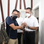 Wakil Gubernur (Wagub) Sumut Musa Rajekshah menerima kunjungan Menteri Pariwisata dan Ekonomi Kreatif (Menparekraf) Sandiaga Uno ke Istana Kerajaan Melayu di Jalan Semut, Kelurahan Bandar Utama, Kecamatan Tebingtinggi Kota, Kamis (23/6).