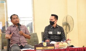 Bupati Sergai Darma Wijaya memberikan arahan dalam sosialisasi yang membahas Tata Cara Pengelolaan Pajak Daerah sesuai dengan UU No. 1 Tahun 2022, sekaligus Implementasi Elektronifikasi Transaksi Pemerintah Daerah (ETPD).
