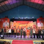 Wakil Gubernur (Wagub) Sumatera Utara (Sumut) Musa Rajekshah didampingi Bupati Karo Cory Sriwaty Sebayang, Direktur Event Daerah Kementerian Pariwisata dan Ekonomi Kreatif (Kemenparekraf) Reza Fahlevi, dan Wakil Bupati Theopilus Ginting, meresmikan Festival Bunga dan Buah di Open Stage Taman Majuah-juah Berastagi, Karo, Jumat (1/7).