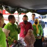 Bupati Sergai Darma Wijaya memberikan arahan dan bimbingannya pada kegiatan gerakan literasi anak (Geliat) bagi Keluarga Penerima Manfaat Program Keluarga Harapan (KPM PKH).
