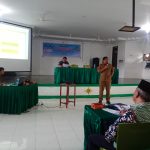 Kadis PMD Paluta Yusuf MD Hasibuan saat menjadi narasumber dalam kegiatan sosialisasi tahapan Pilkades baru-baru ini.