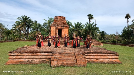 Pengambilan Vidio klip di beberapa destinasi wisata yang ada di Padang lawas Utara, misalnya Candi Bahal, Baru Kapur Paranginan dan Paya Sihorkor.